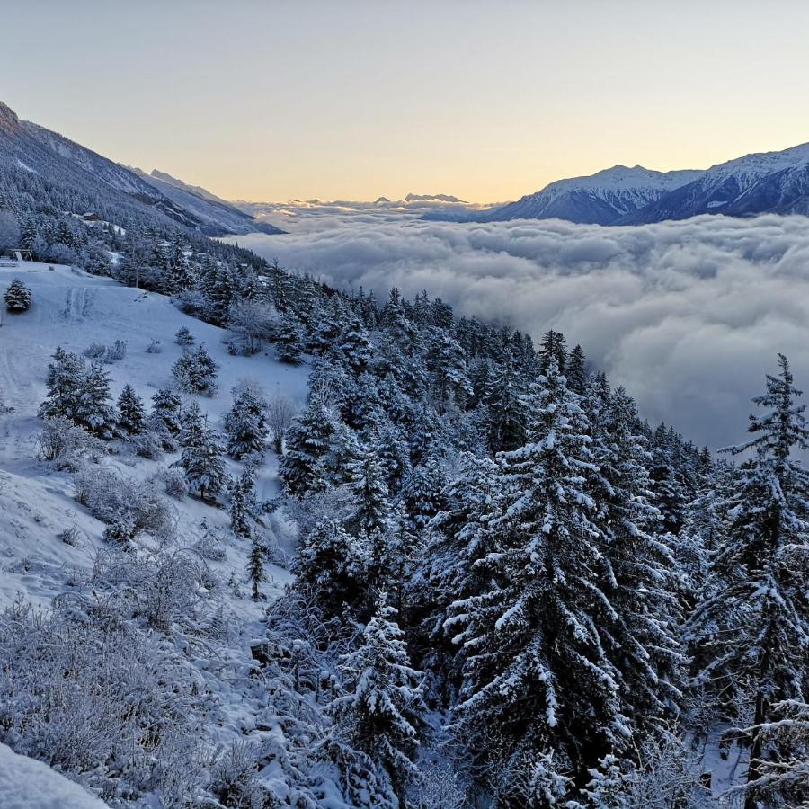 Apartment 32 Crans-Montana Buitenkant foto