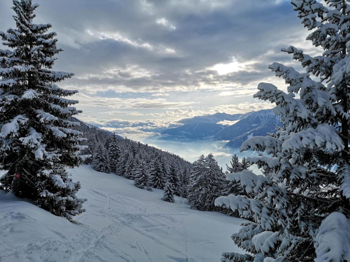 Apartment 32 Crans-Montana Buitenkant foto