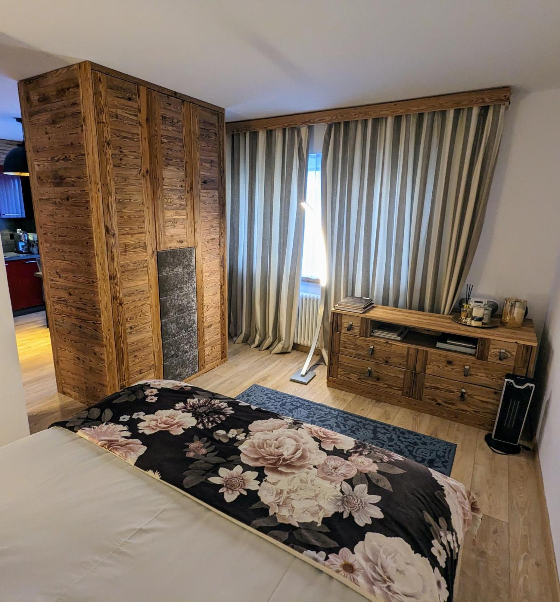 Apartment 32 Crans-Montana Buitenkant foto